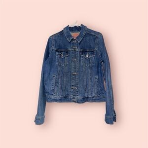Levi's Women's Blue Denim Jacket